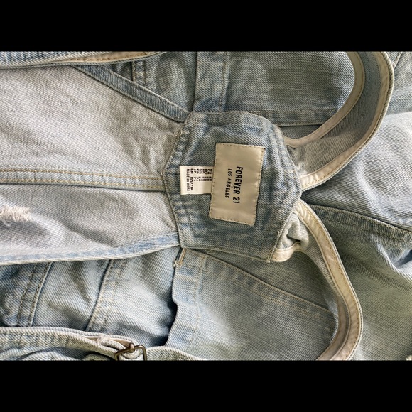 Forever 21 Short Overalls - Picture 3 of 3